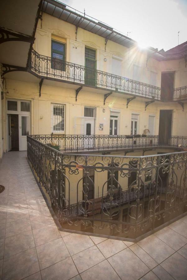 Appartement Izabella Vintage Style à Budapest Extérieur photo